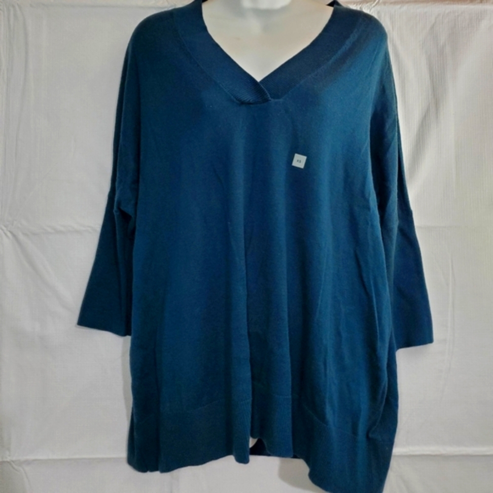 LOFT Elbow Sleeve Top NEW